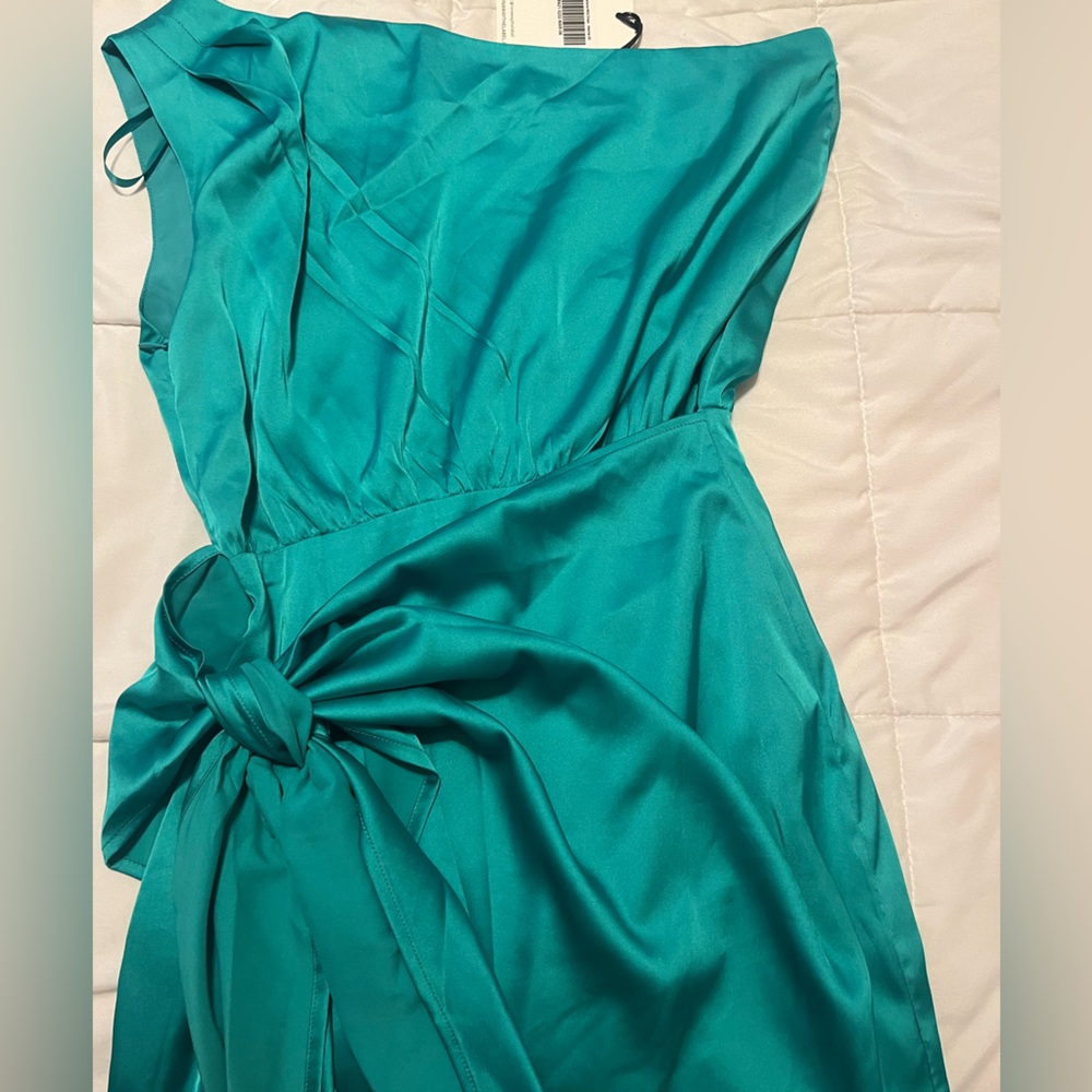 COPY - Teal formal dress. New with tags never worn. Women’s size extra small.